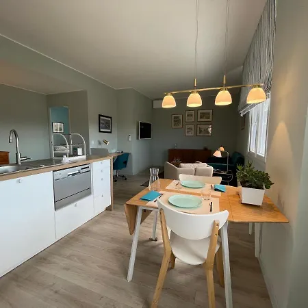 Vue Sur Rade Appartement Elegant Vaste Climatise Etage Eleve Ascenseur Proche Parking Et Toutes Commodites Au Coeur Du Toulon Historique Exterior foto