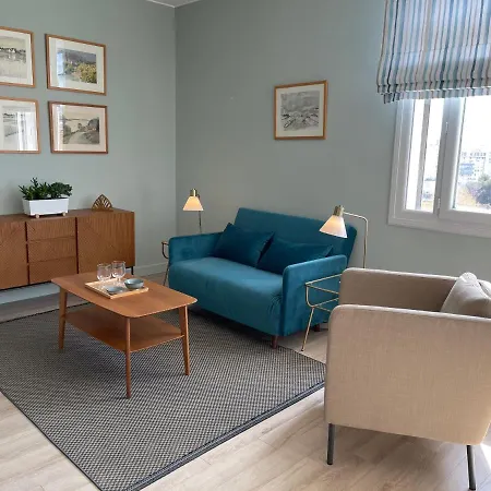 Vue Sur Rade Appartement Elegant Vaste Climatise Etage Eleve Ascenseur Proche Parking Et Toutes Commodites Au Coeur Du Toulon Historique Exterior foto
