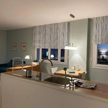 Vue Sur Rade Appartement Elegant Vaste Climatise Etage Eleve Ascenseur Proche Parking Et Toutes Commodites Au Coeur Du Toulon Historique Exterior foto