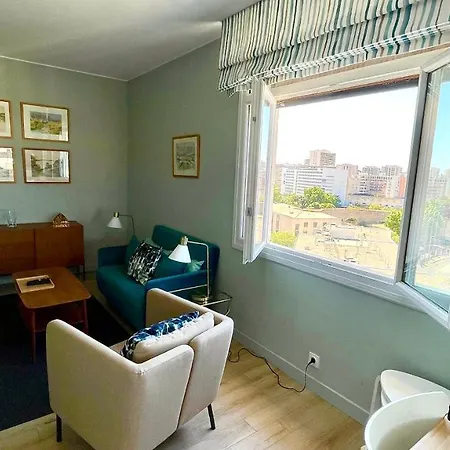 Vue Sur Rade Appartement Elegant Vaste Climatise Etage Eleve Ascenseur Proche Parking Et Toutes Commodites Au Coeur Du Toulon Historique Exterior foto