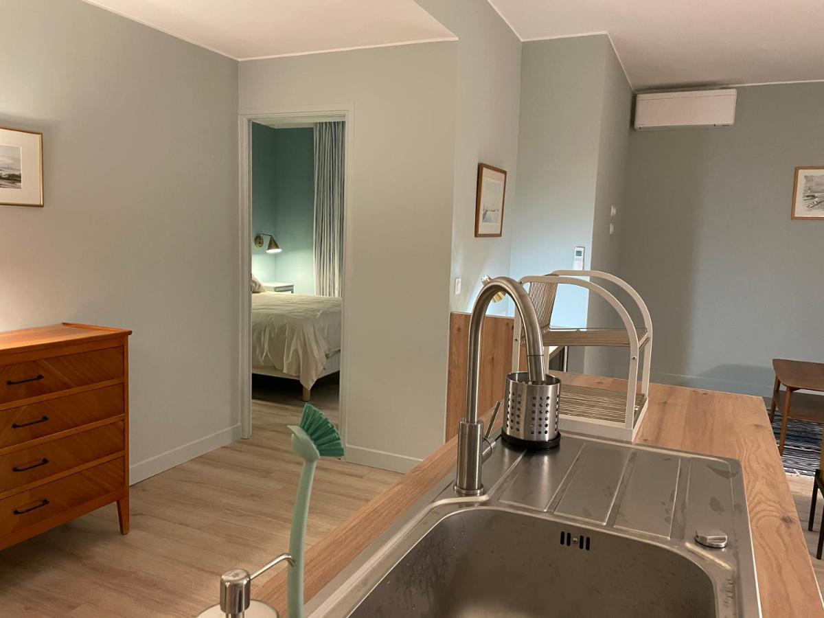 Appartement Vue Sur Rade Elegant Vaste Climatise Etage Eleve Ascenseur Proche Parking Et Toutes Commodites Au Coeur Du Historique Toulon