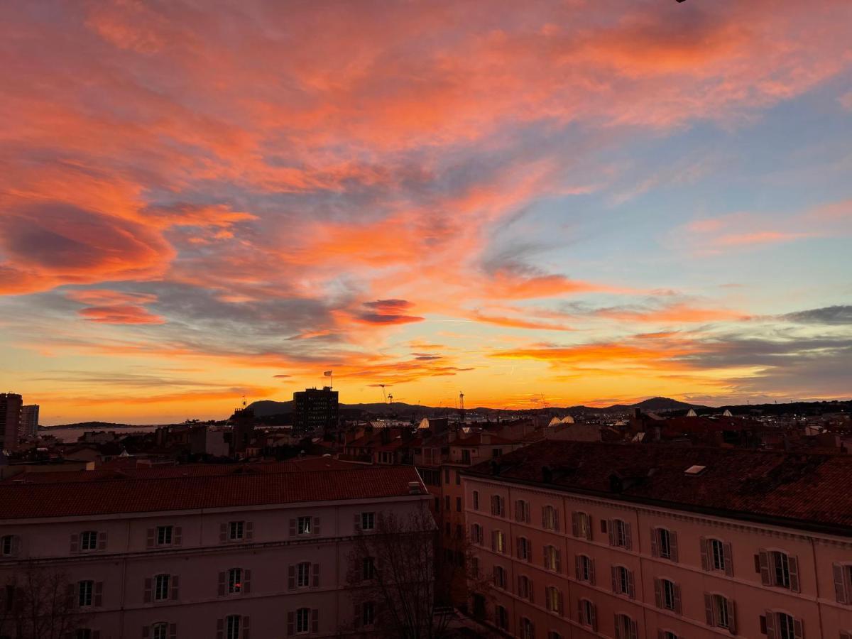 Vue Sur Rade: élégant Climatisé Au Cœur De Historique Apartment *